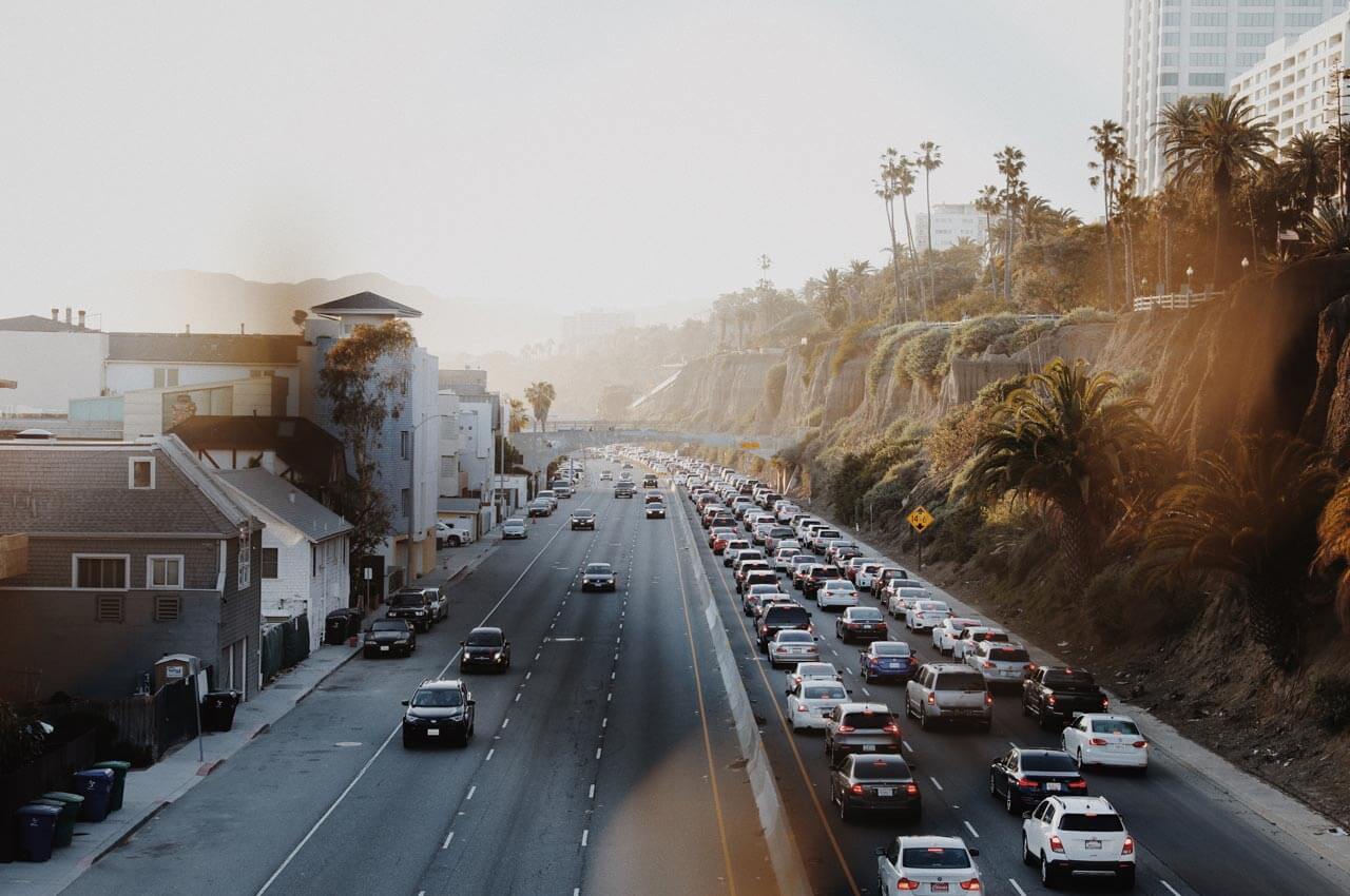 Las ciudades metropolitanas deben construir sus carreteras pensando en la protección